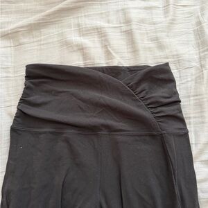lululemon athletica v waist scrunch ankle leggings size 4
